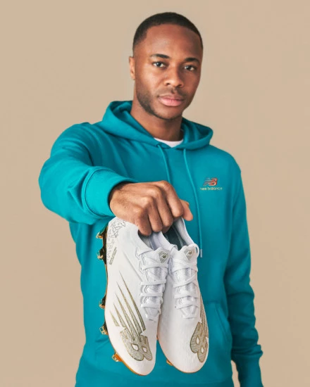 Loja online Fútbol Emotion Portugal - Blogs de futebol - Raheem Sterling at New Balance Football - 2.webp